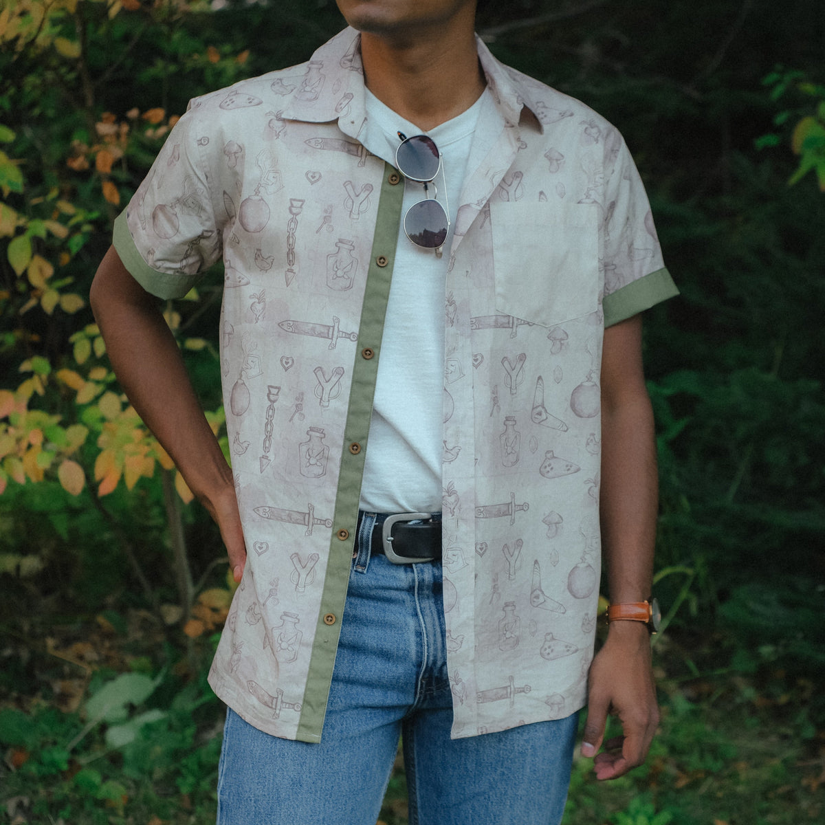 Hero's Trinkets // Button Up Shirt