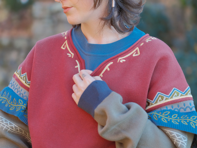 The Villager's Tunic [with Side Split] //