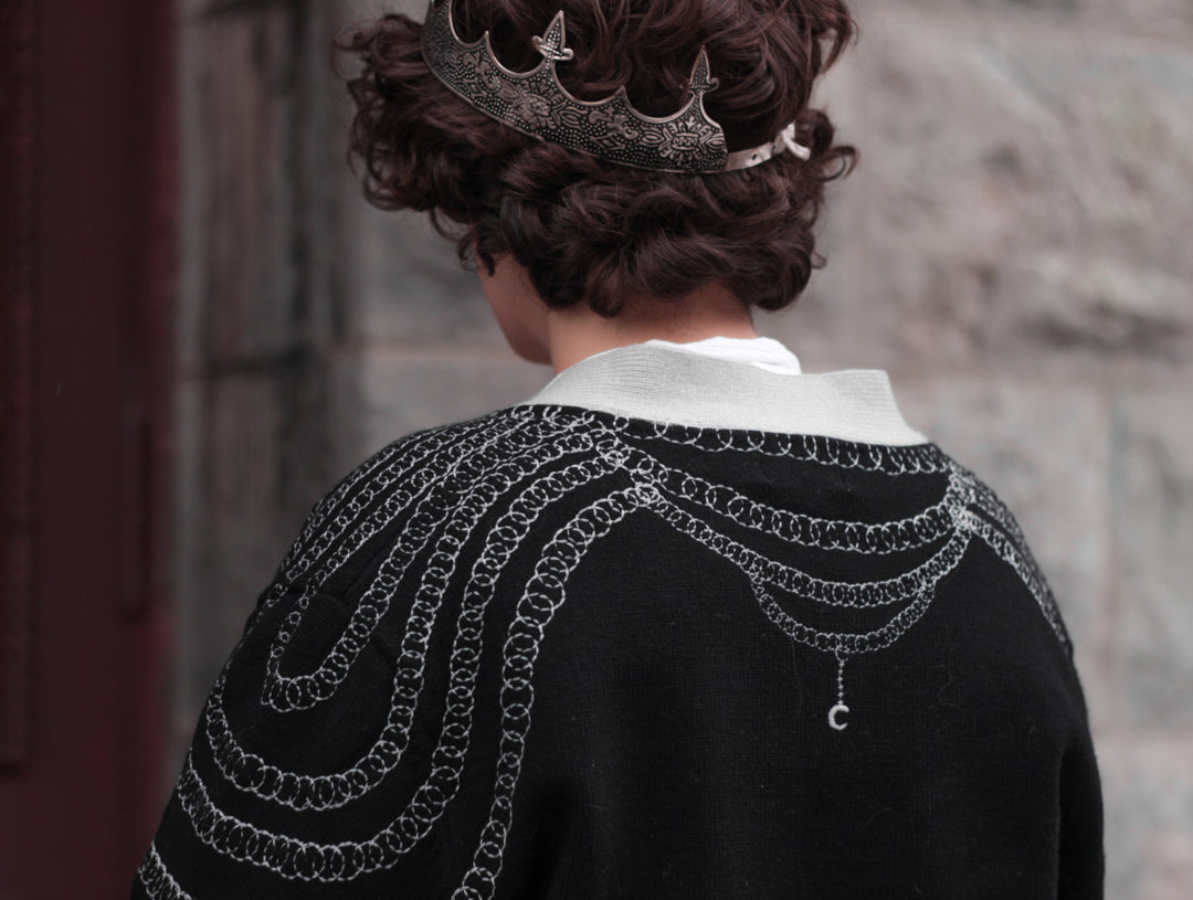 Knight in Cozy Armour Cardigan // The Raven Knight