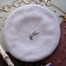 Load image into Gallery viewer, Thistle Thread // Moondust Beret
