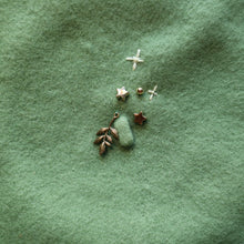 Load image into Gallery viewer, Earthen Stones  // Leaf Beret
