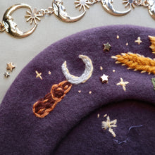Load image into Gallery viewer, The Harvest // Potion Purple Beret
