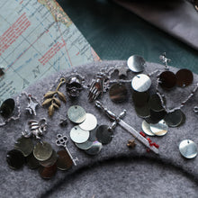 Load image into Gallery viewer, Knightly Trinkets: Hand of Fate // Bone Dust Beret
