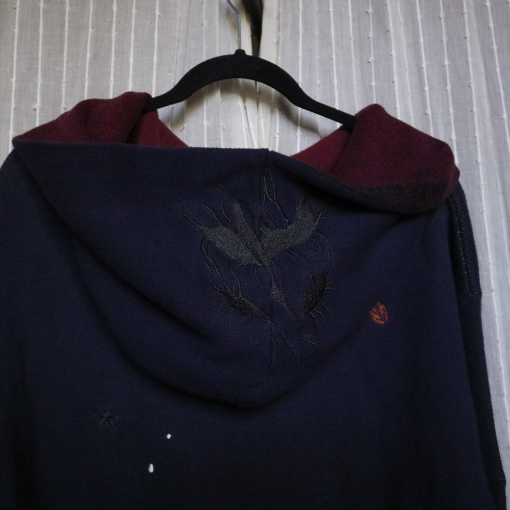 Beast hoodie sample B // size L