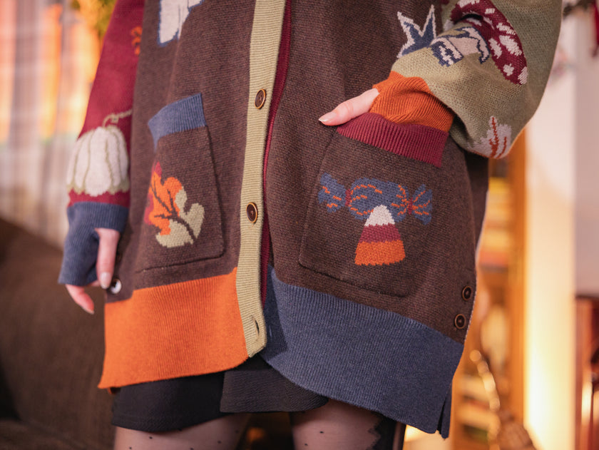 October Trinkets ✧ // Oversized Cardigan