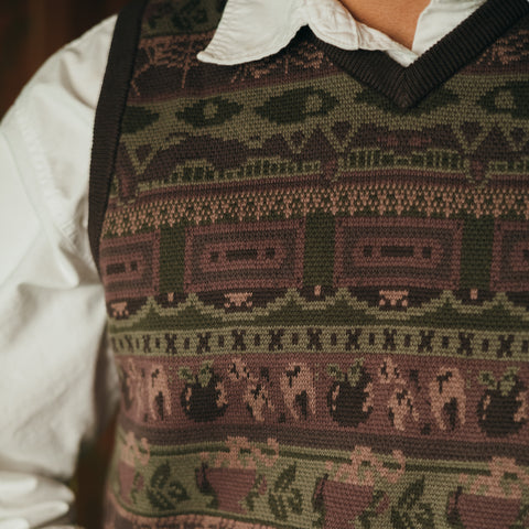 Archi-Vest // Knitted Vest