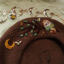 Load image into Gallery viewer, Old Brown&#39;s Tales // Milk Chocolate Beret

