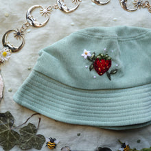 Load image into Gallery viewer, Berrytop // Sage Bucket Hat
