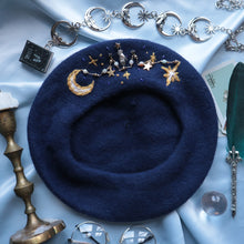 Load image into Gallery viewer, Hand of Fate // Stars on Nautica - Beret
