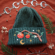 Load image into Gallery viewer, Orange &amp; Blossom (πορτοκάλια) - Goblin Green Chunky Beanie
