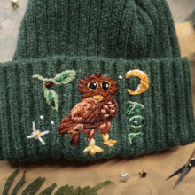 Load image into Gallery viewer, Athena: Goddess of Wisdom // Goblin Green Chunky Beanie
