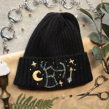 Load image into Gallery viewer, Stories in the Stars: Orion // Midnight Chunky Beanie

