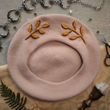 Load image into Gallery viewer, Laurels Victorious // Ivory Beret
