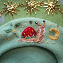 Load image into Gallery viewer, Strawberry Snail Beret
