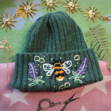 Load image into Gallery viewer, Bumble &amp; Foxglove // Goblin Green Chunky Beanie
