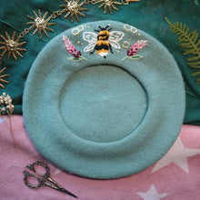 Load image into Gallery viewer, Bumble &amp; Lupins // Leaf Beret
