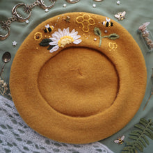 Load image into Gallery viewer, Golden Afternoons // Goldenrod Beret
