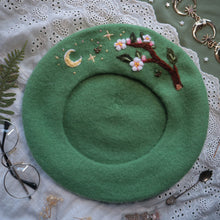 Load image into Gallery viewer, Apple Blossoms: for Preference // Apple Beret
