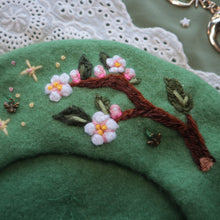 Load image into Gallery viewer, Apple Blossoms: for Preference // Apple Beret
