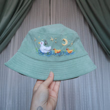 Load image into Gallery viewer, The Featherington&#39;s // Sage Bucket Hat
