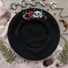 Load image into Gallery viewer, Persephone: Goddess of Spring // Underworld Beret
