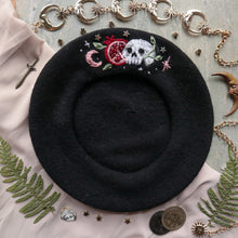 Load image into Gallery viewer, Persephone: Goddess of Spring // Underworld Beret
