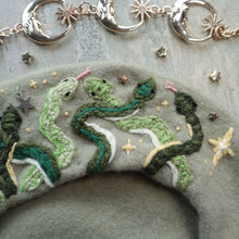 Load image into Gallery viewer, Medusa&#39;s Crown // Silver Sage Beret
