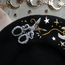 Load image into Gallery viewer, The Moirai: 3 Fates // Underworld Beret
