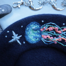 Load image into Gallery viewer, Moon Jelly - Aegean Beret
