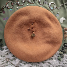 Load image into Gallery viewer, Gentle Heart, Turnip Head - 100% Wool Beret
