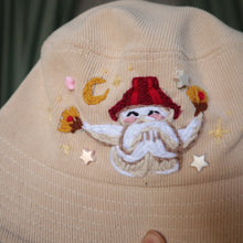 Load image into Gallery viewer, Oshira-Sama // on Bao Bun - Bucket Hat
