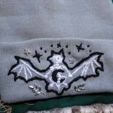 Load image into Gallery viewer, Luna et Dracul // Moon Grey Beanie
