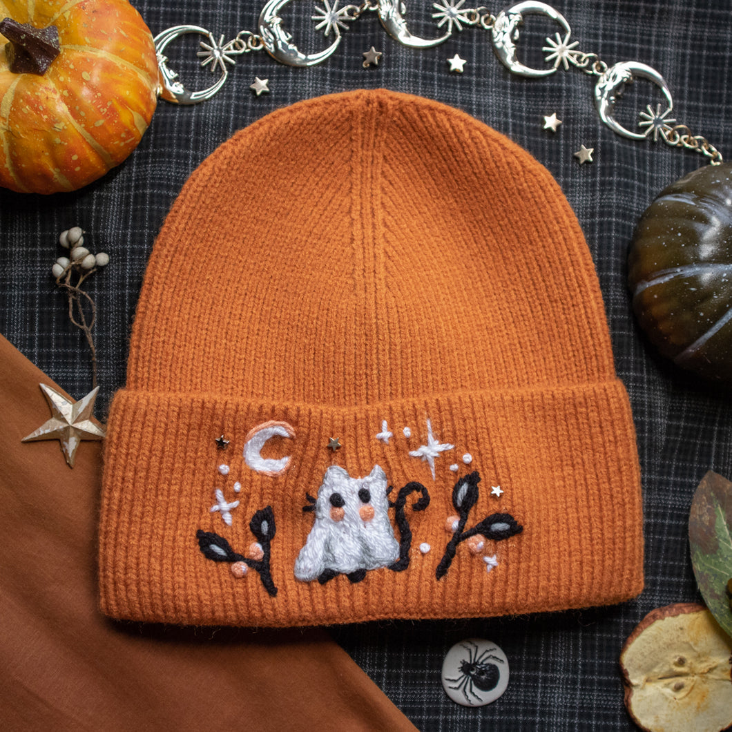 Ghostly Chubby Cat // Pumpkin Pie Stretchy Rib Beanie