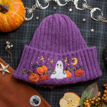 Load image into Gallery viewer, Pumpkin Patch Ghost // Potion Purple Chunky Beanie
