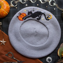 Load image into Gallery viewer, Oh Big Stretch! // Moon Grey Beret
