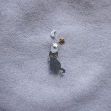 Load image into Gallery viewer, Oh Big Stretch! // Moon Grey Beret
