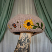 Load image into Gallery viewer, September Afternoons // Heather Knit Beret
