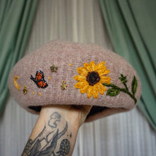 Load image into Gallery viewer, September Afternoons // Heather Knit Beret
