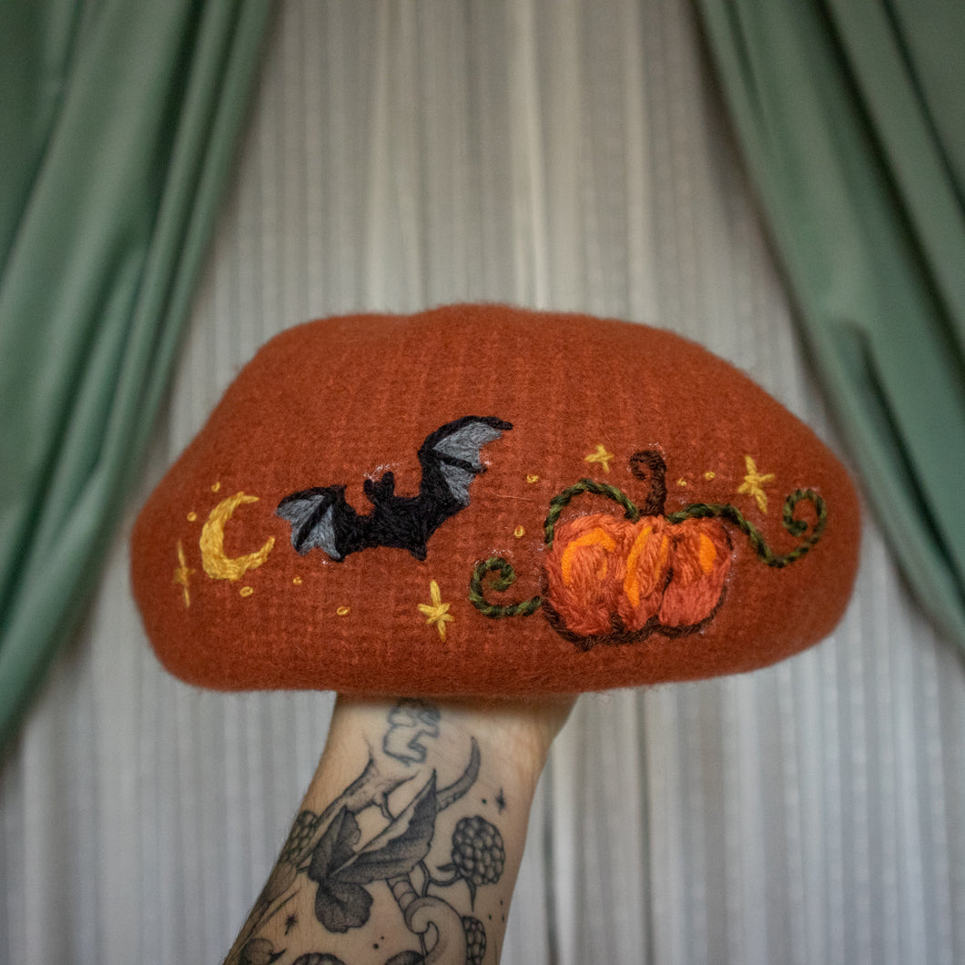 Haunted Pumpkin Patch // Rust Knit Beret