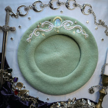 Load image into Gallery viewer, High Elf // Seafoam Beret
