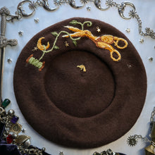 Load image into Gallery viewer, The Witch&#39;s Scissors // Oak Brown Beret (Patron Pick)
