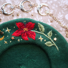 Load image into Gallery viewer, Winter&#39;s Blush // Evergreen Beret
