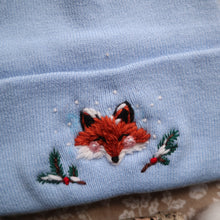Load image into Gallery viewer, Foxly Trinkets // Cloud Classic Beanie
