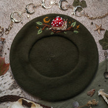 Load image into Gallery viewer, Amanita Snail // Olive Beret
