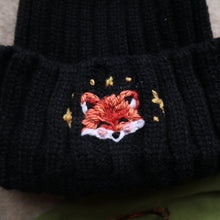 Load image into Gallery viewer, Simply Fox // Midnight Black Chunky Beanie
