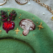 Load image into Gallery viewer, Garden Harvest // Moss Green Beret
